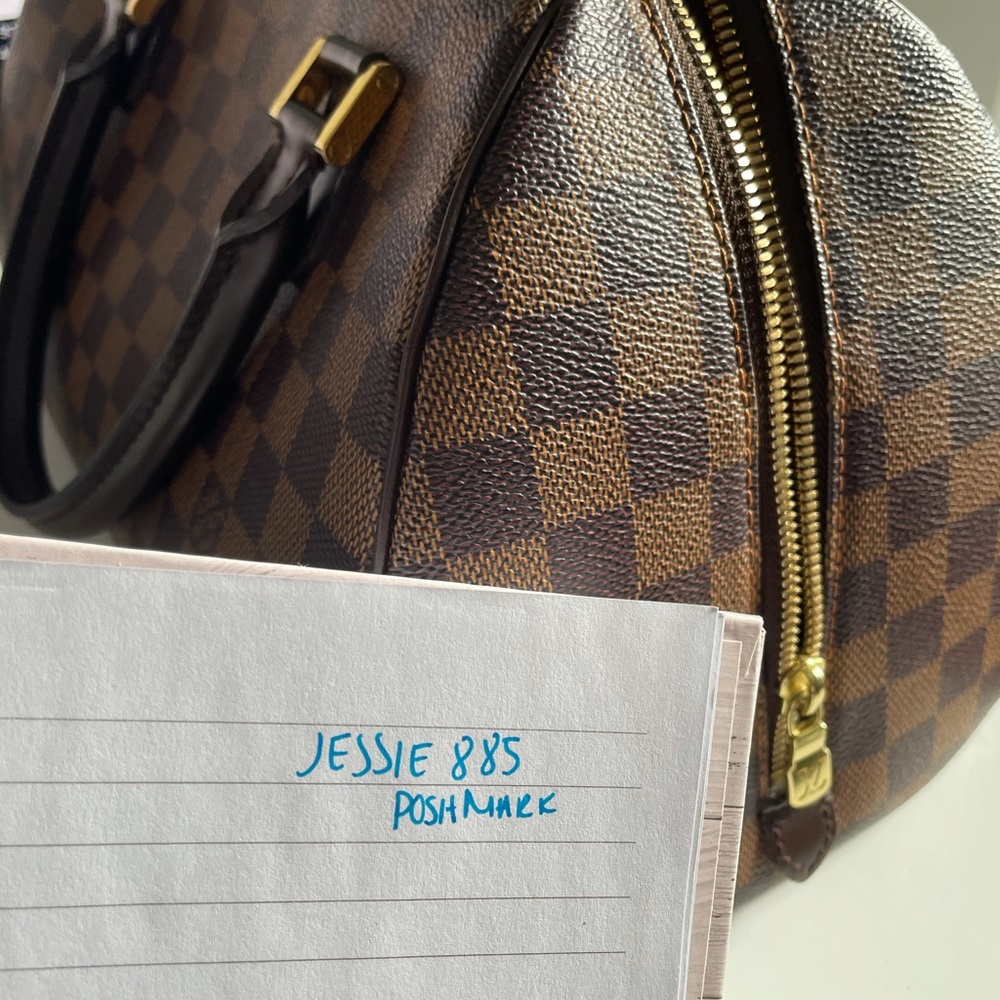 Authentic Louis Vuitton - Picture 10 of 10